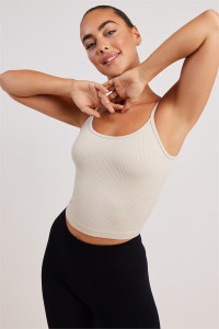 Stylerunner Ribbed Seamless Cami Oat Milk product