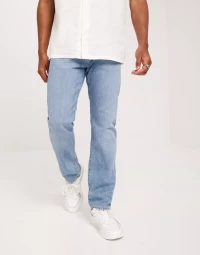 Levi's 502 Taper Back on My Feet Straight jeans Med Indigo product