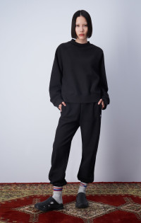 Schwarz Minimalistisches Reverse Weave Sweatshirt product