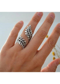 Leaf Design Alloy Detail Silver Ring product