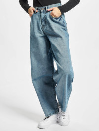 Urban Classics Ladies High Waist 90´S Wide Leg Denim Pants product