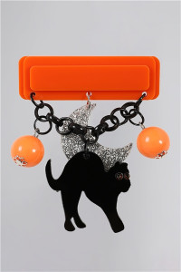 Collectif Accessories Scaredy Cat Brooch - ONE product