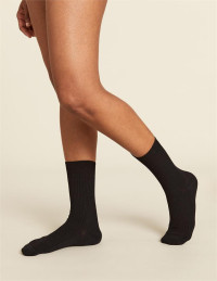 Women's Ribbed Crew Socks - Black product