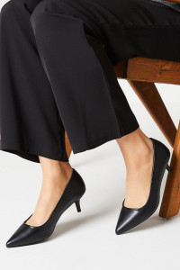 Women's Wide Fit Dove Kitten Heel Court Shoes - black - 8 product
