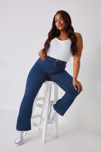 Bootcut Jeans product