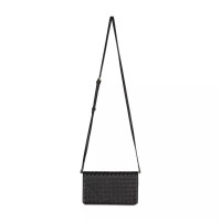 Abro Crossbody bags - Umhängetasche Harriet aus geflochtenem Leder 48104 in zwart product