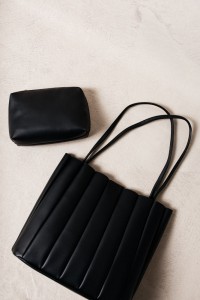 Journee Bag in Black product