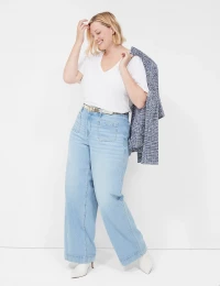 Signature Fit Wide Leg Jean With Patch Pockets product