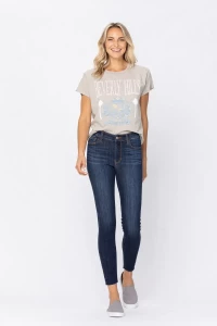 Judy Blue Classic Non Distress Skinny product