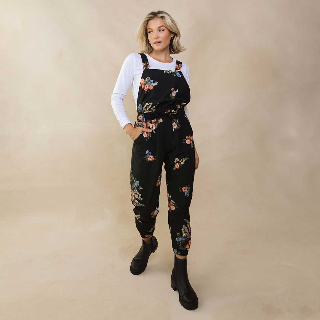 ROSE BLACK CLASSIC OVERALL JUMPSUIT