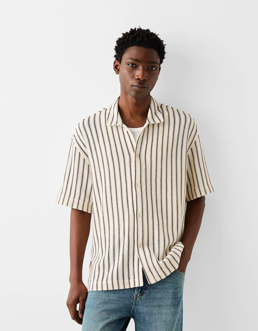 Textured striped short sleeve shirt