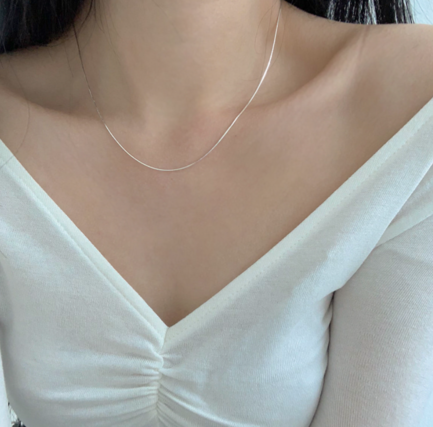 Thin Strand Silver Necklace