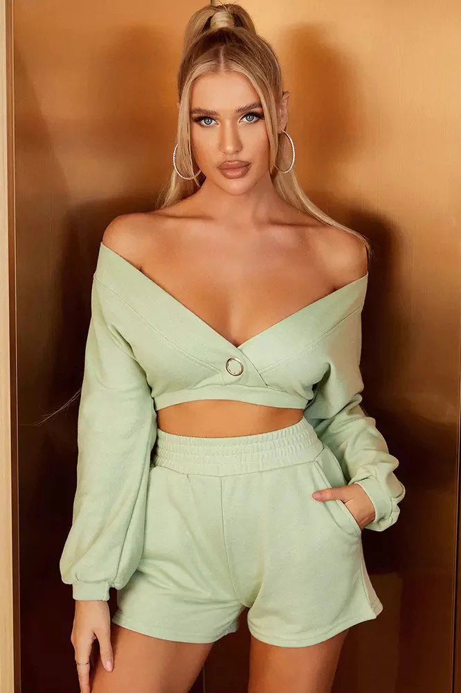 MINT OFF-SHOULDER LONG SLEEVES CROP TOP WITH HIGH WAIST MATCHING SHORTS