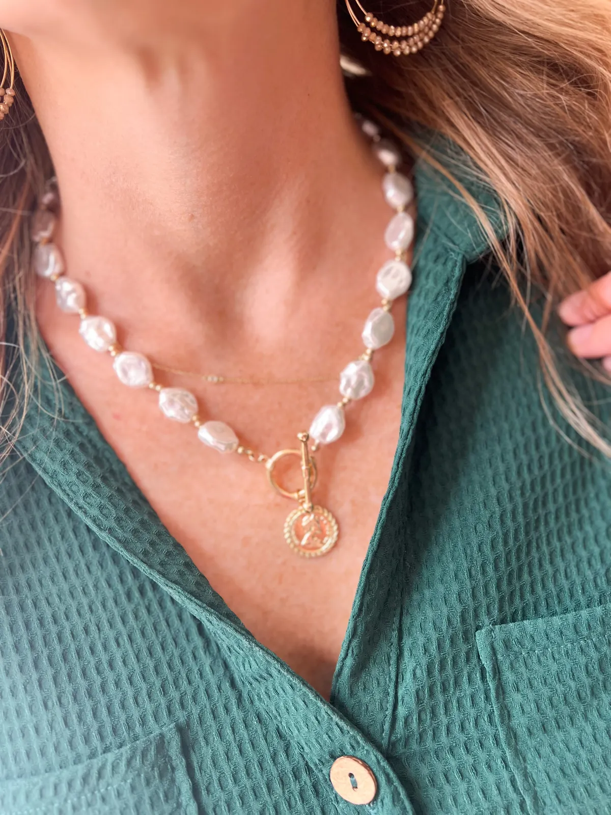 Pearl Gold Pendant Necklace