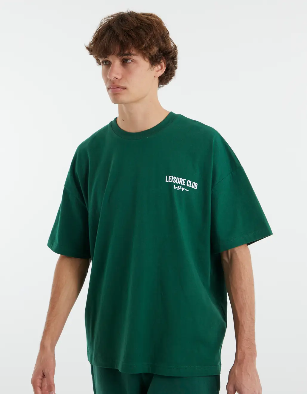 LEISURE CLUB BOX FIT T SHIRT IN GREEN