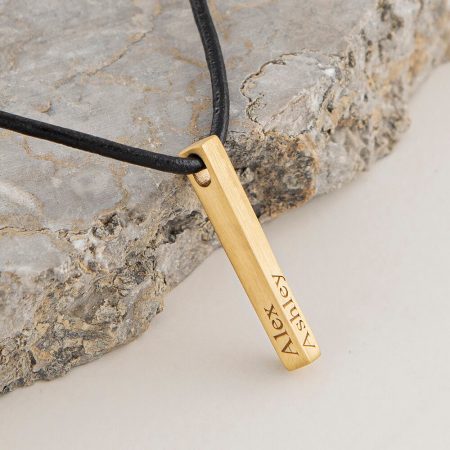 Men’s Personalized Bar Necklace In 18K Gold Plating