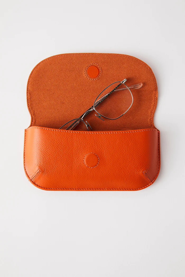 PERSONALISED LEATHER SUNGLASSES CASE