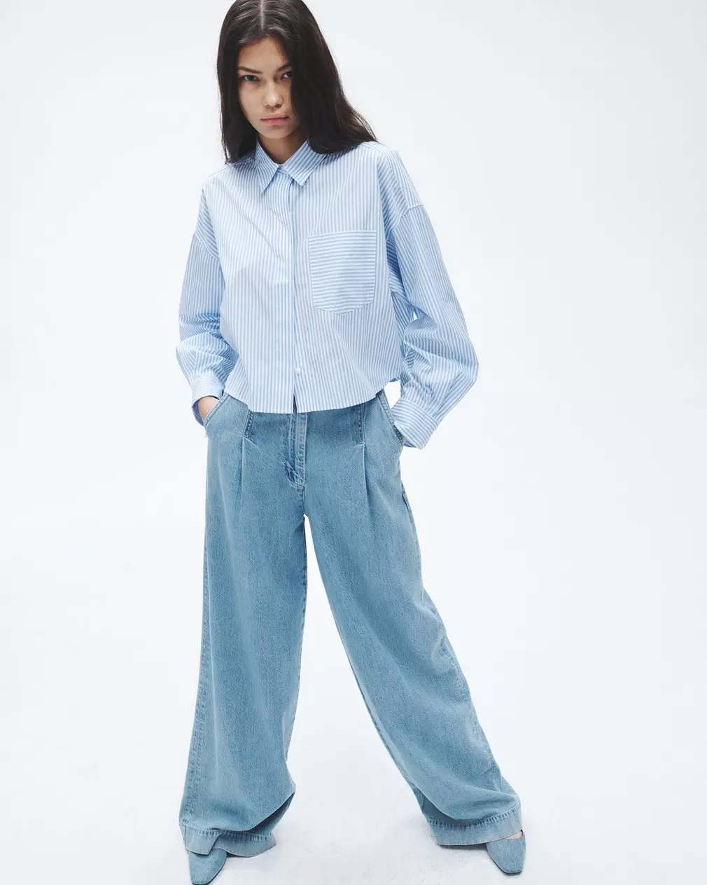 Featherweight Abigail Pleated Pant Relaxed Fit