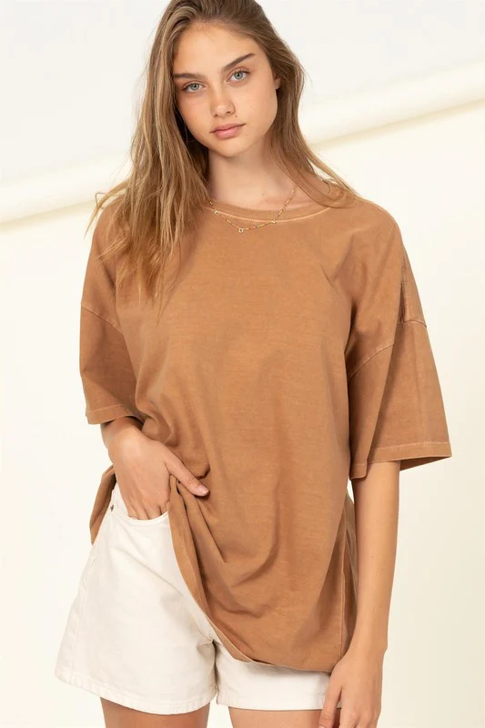 COOL AND CHILL OVERSIZED T SHIRT