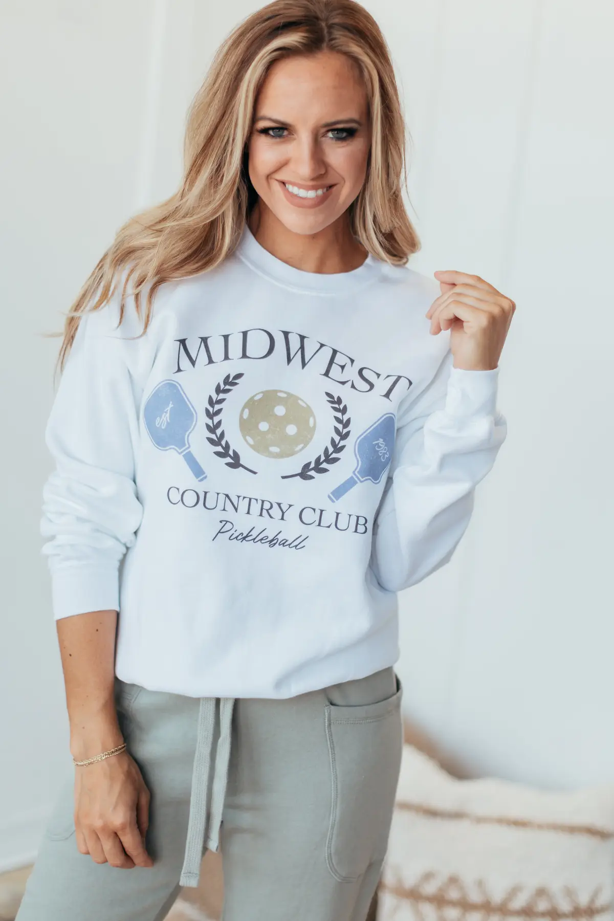 Midwest Country Club Graphic Sweatshirt - 3 Colors