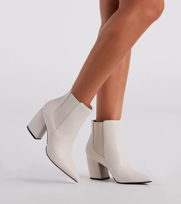 Classic Vibe Pointed Toe Booties